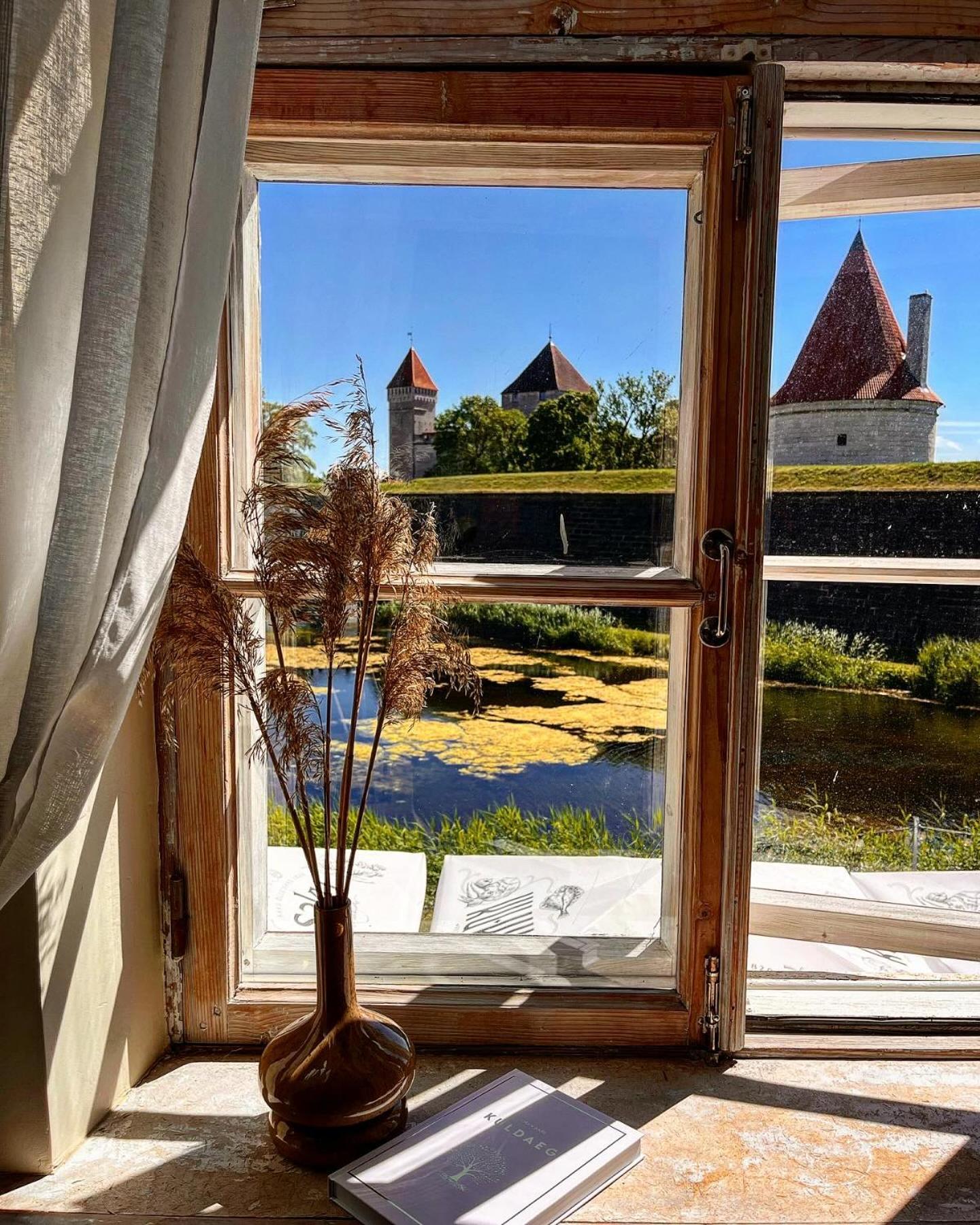 Kuursaal Guesthouse Kuressaare Zewnętrze zdjęcie