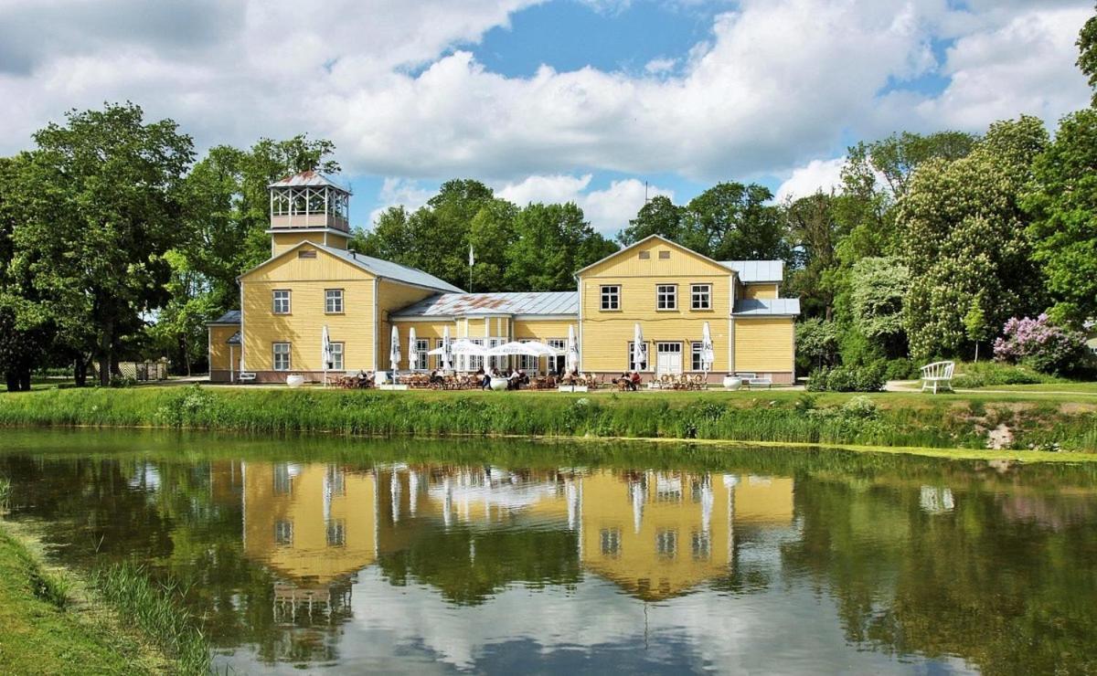 Kuursaal Guesthouse Kuressaare Zewnętrze zdjęcie